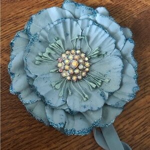 Tiek blue flower headband